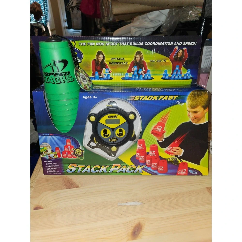 Speed Stacks Stack Pack Sport Stacking Set with Timer Mat 12 Cups and DVD Red‎